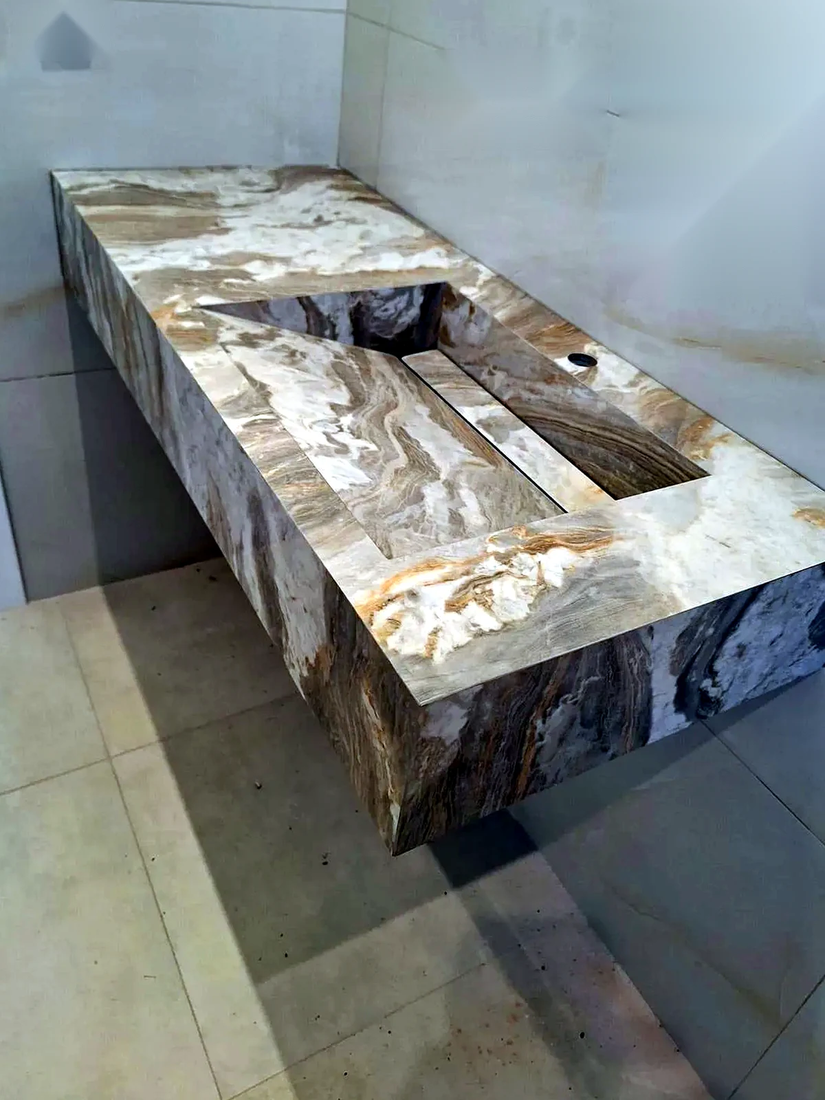 Mitred porcelain sink and vanity surface fabrication by Artiling Studio